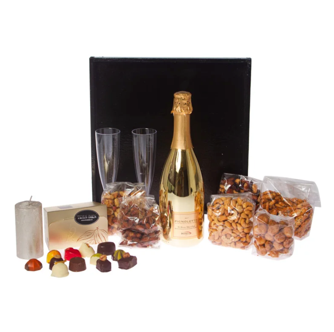 Het Noten & Wijn Cadeau in Verwenpakket Gold