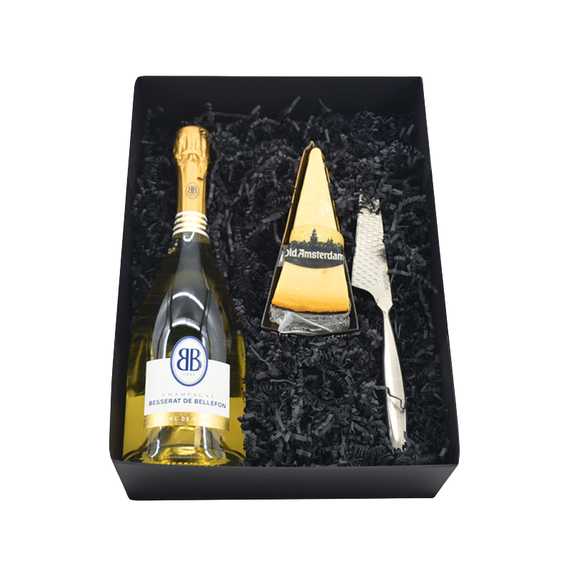 Champagne Besserat de Bellefon met Old Amsterdam cadeaupakket