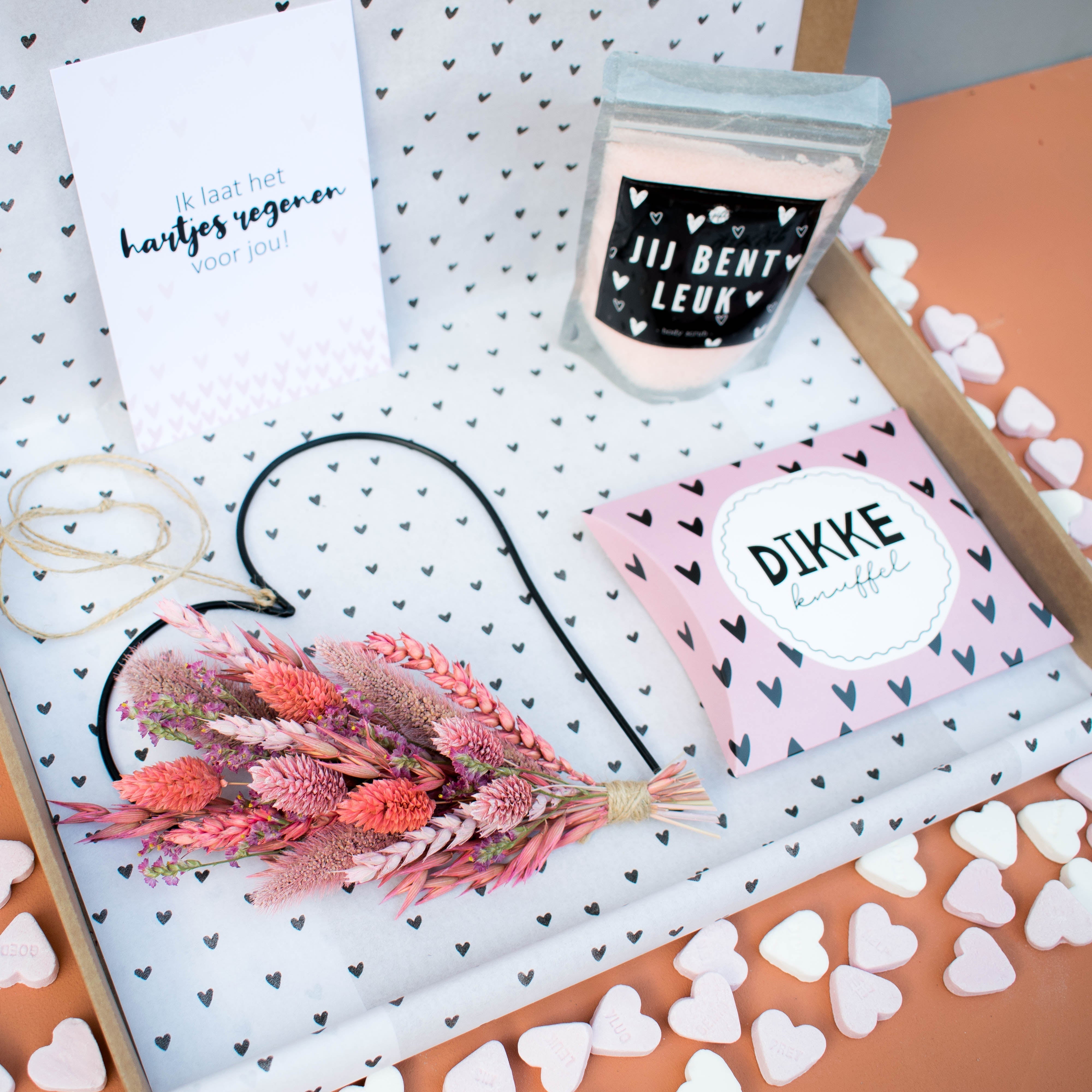 Brievenbuscadeautje Roze hart