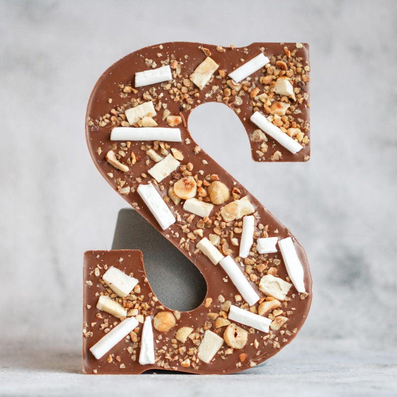 Chocoladeletter S Nougat Meringue Topped MELK