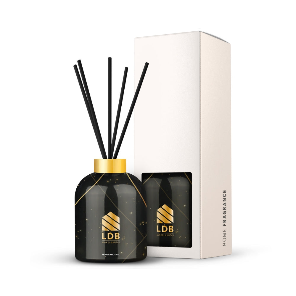 Geurstokjes met eigen verpakking