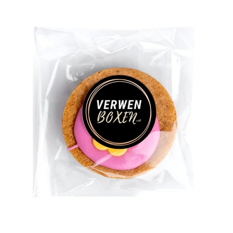 Roze koek met eigen logo - Fondantpencee