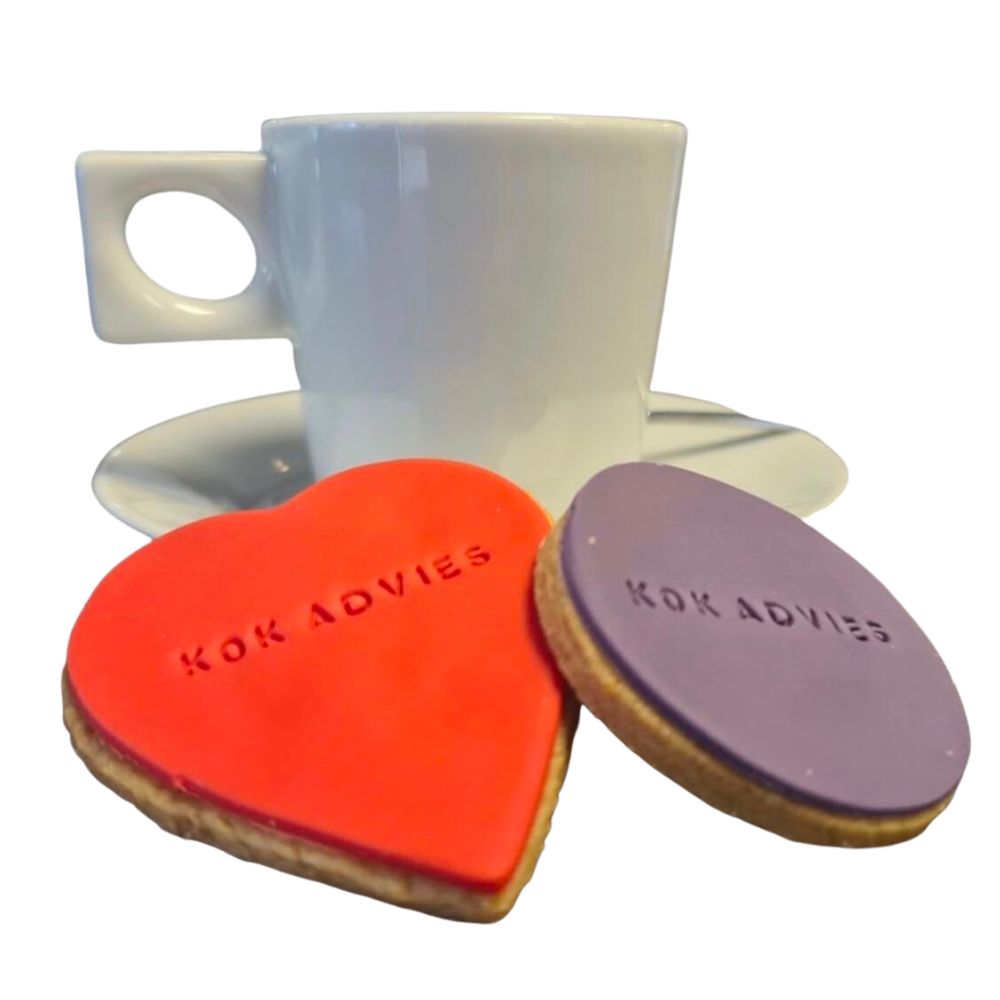 10 stuks - Koekjes met Tekst - Diverse vormen en kleuren