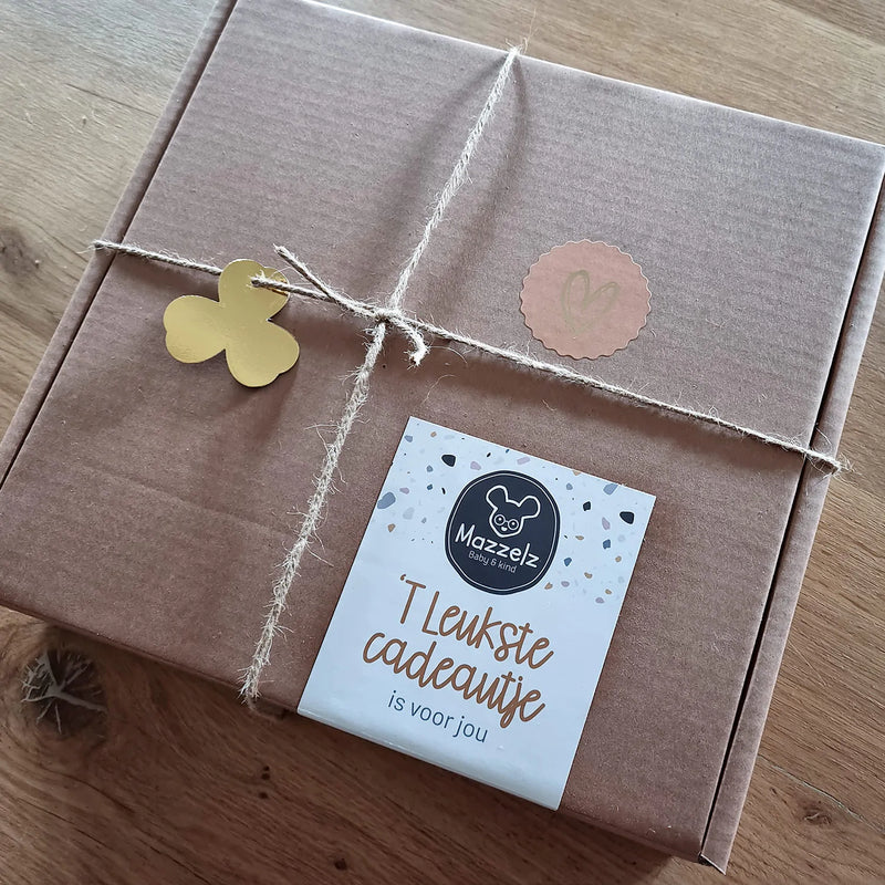 Kraamcadeau Box Neutraal - Luipaard Middel