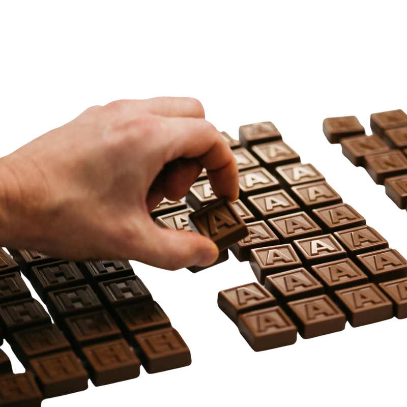 Chocotelegram 21 -  I love you melk/wit 200g