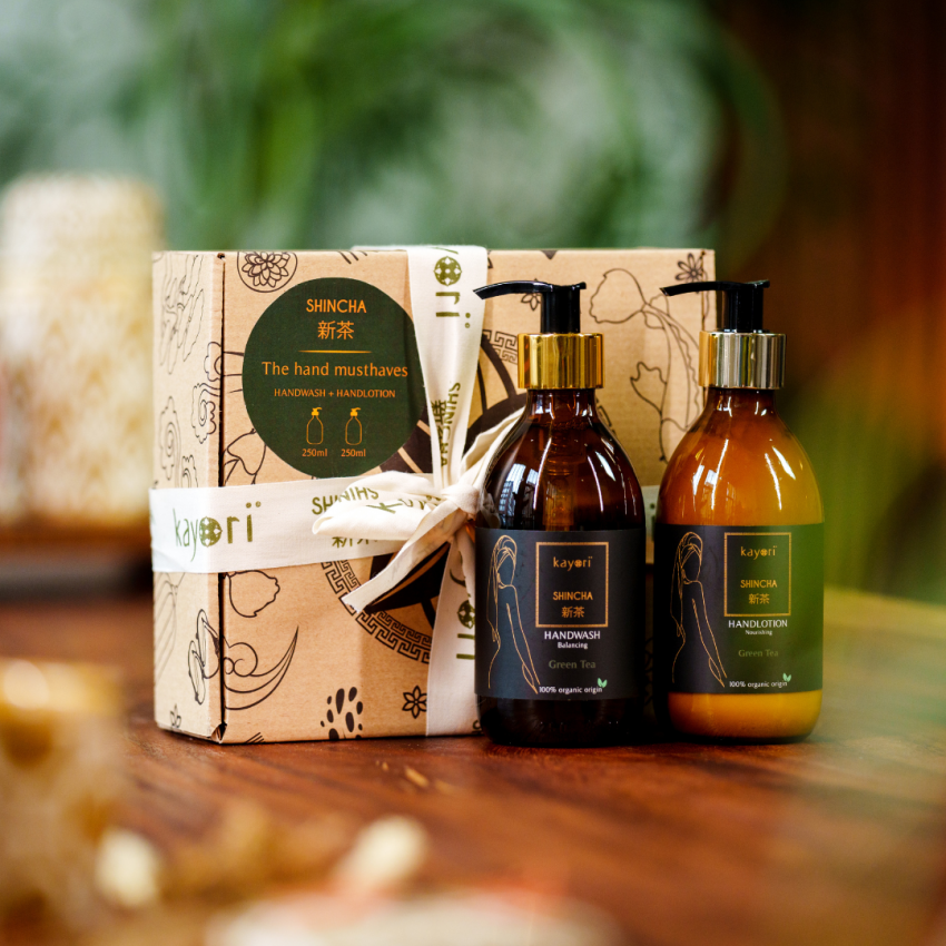 Kayori - Giftbox - The Hand Musthaves - Shincha